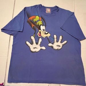 Vintage Goofy, Disney with wraparound graphics